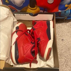 Kids Jordan Sneakers 9c